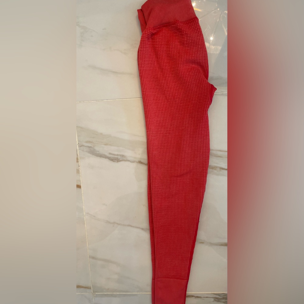 PINK RED LEGGING